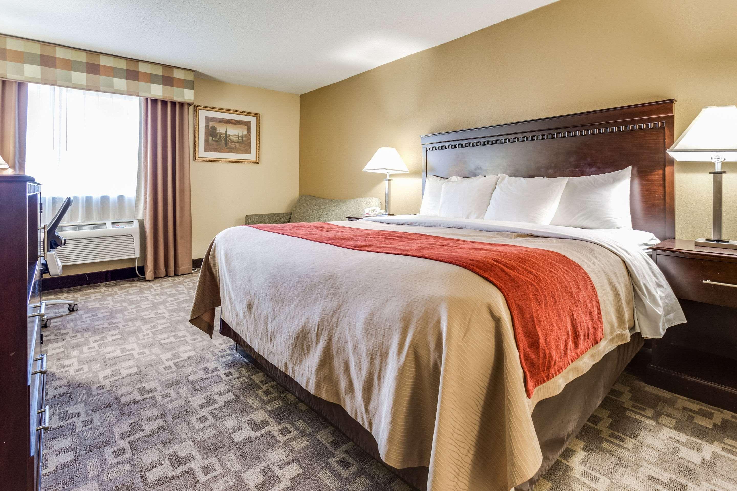 Quality Inn Asheboro South Экстерьер фото