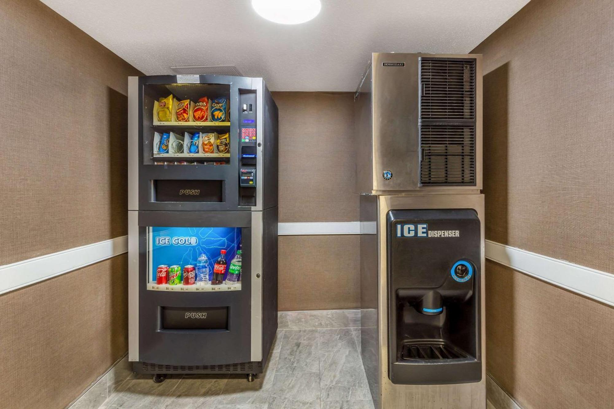 Quality Inn Asheboro South Экстерьер фото