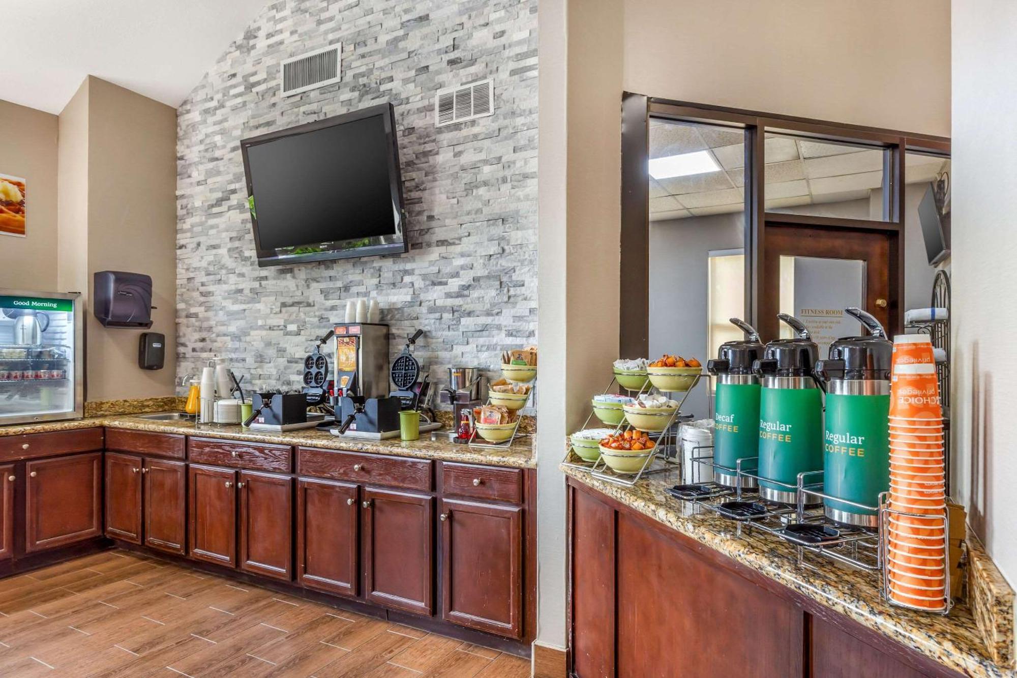 Quality Inn Asheboro South Экстерьер фото