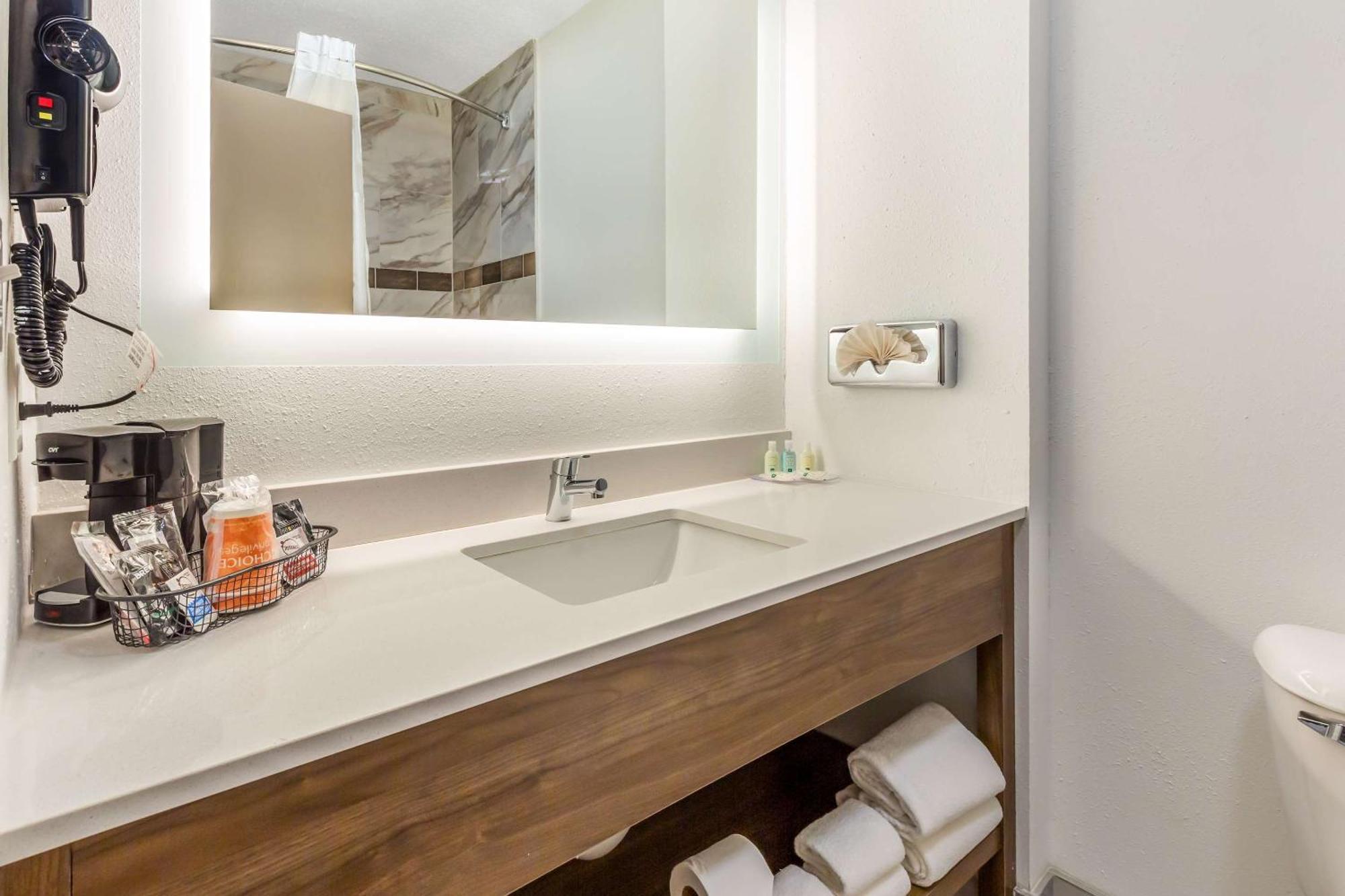 Quality Inn Asheboro South Экстерьер фото