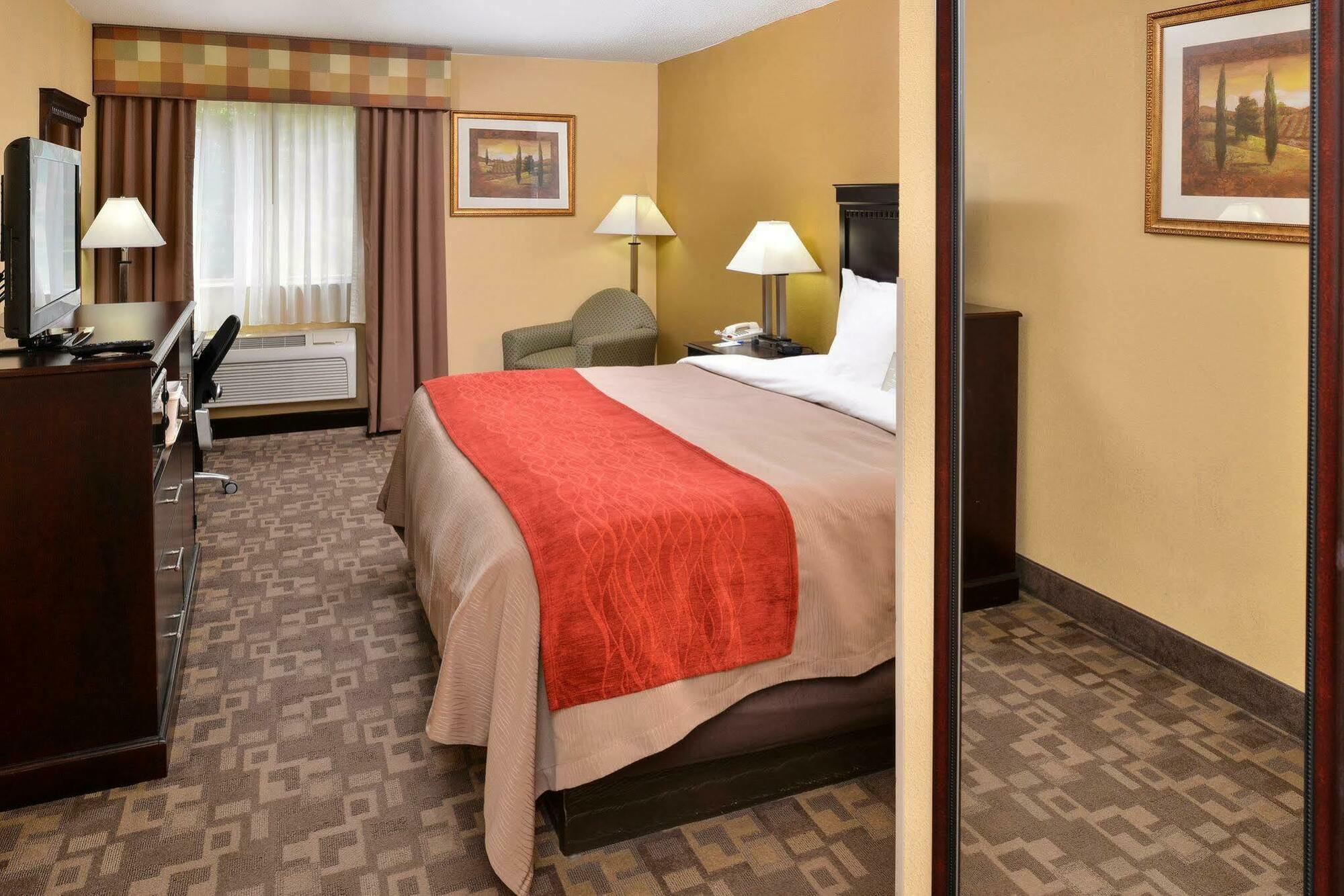 Quality Inn Asheboro South Экстерьер фото